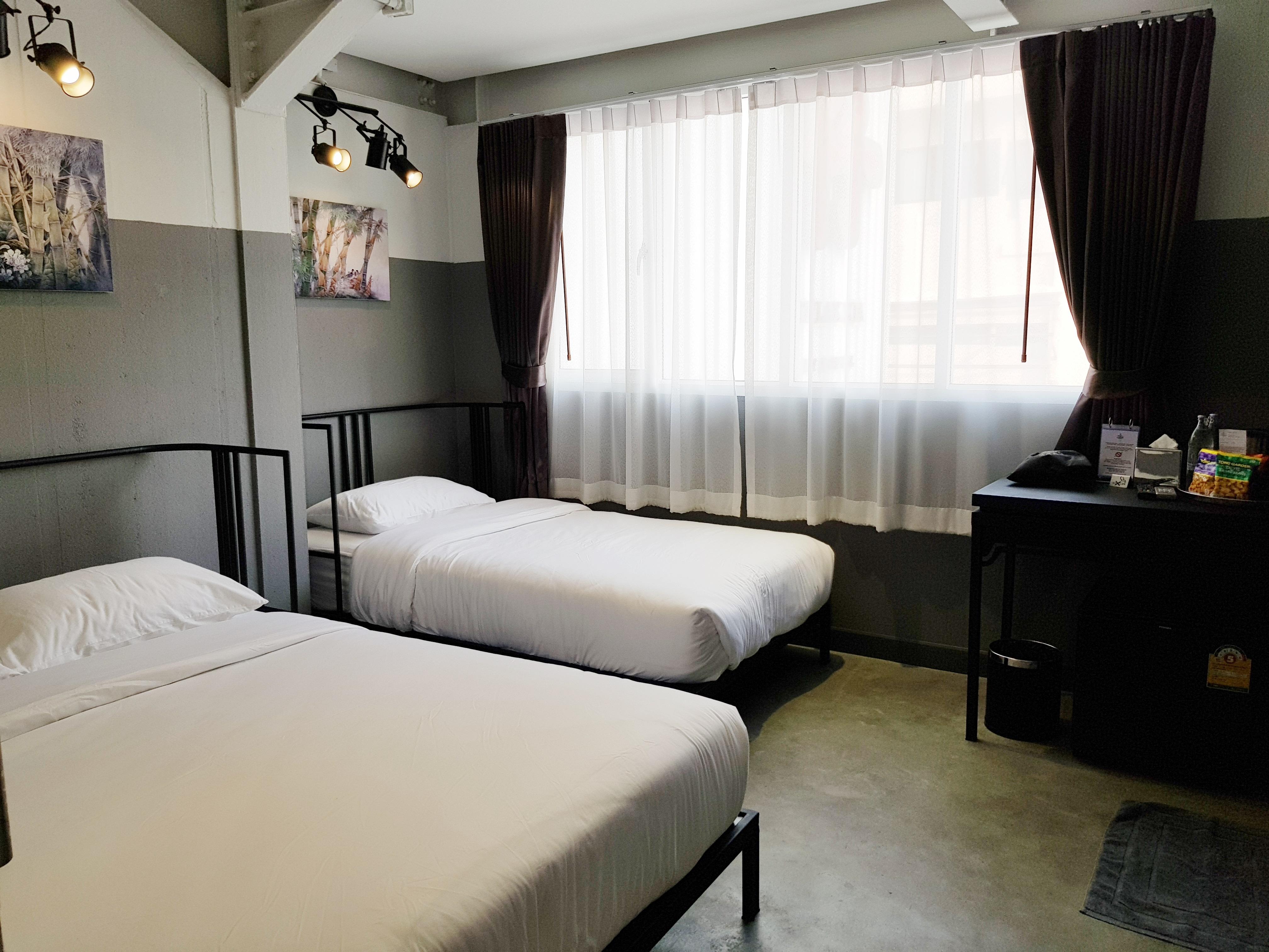 Talakkia Boutique Hotel Bangkok Bagian luar foto